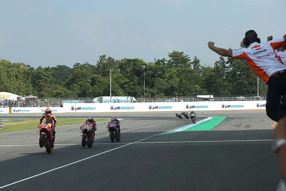 Bikes crossing the line at 2018 Thai Grand Prix